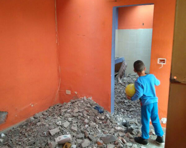 Estragos del edificio derribado en los Barracones de Juan Grande (Gran Canaria).