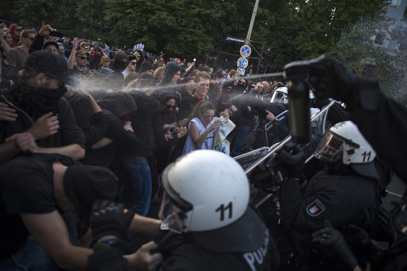 Protestas en Hamburgo durante la contracumbre contra el G20. / Álvaro Minguito
