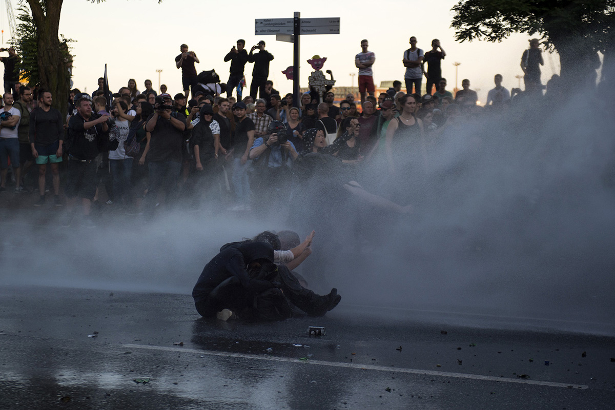 Protestas en Hamburgo durante la contracumbre contra el G20. / Álvaro Minguito