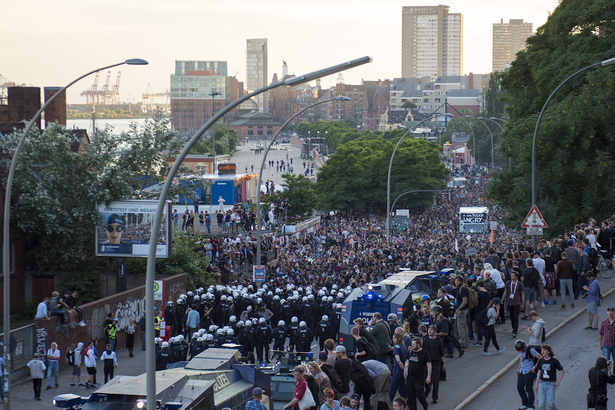 Protestas en Hamburgo durante la contracumbre contra el G20. / Álvaro Minguito