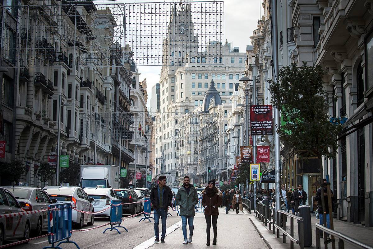 Peatonalización temporal de la Gran Vía de Madrid, la pasada Navidad. Imagen: Álvaro Minguito.