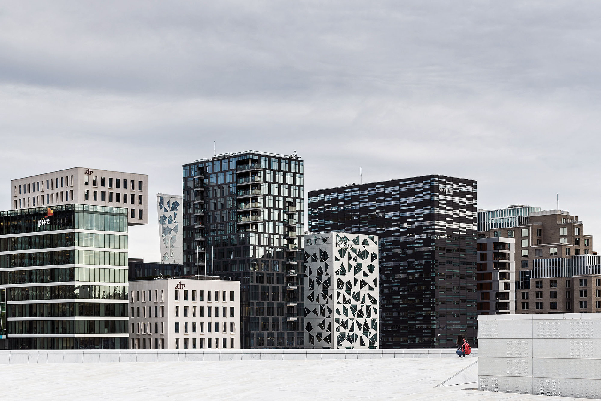 Oslo cerrará su centro a los coches en 2019. Imagen: Tore Bustad