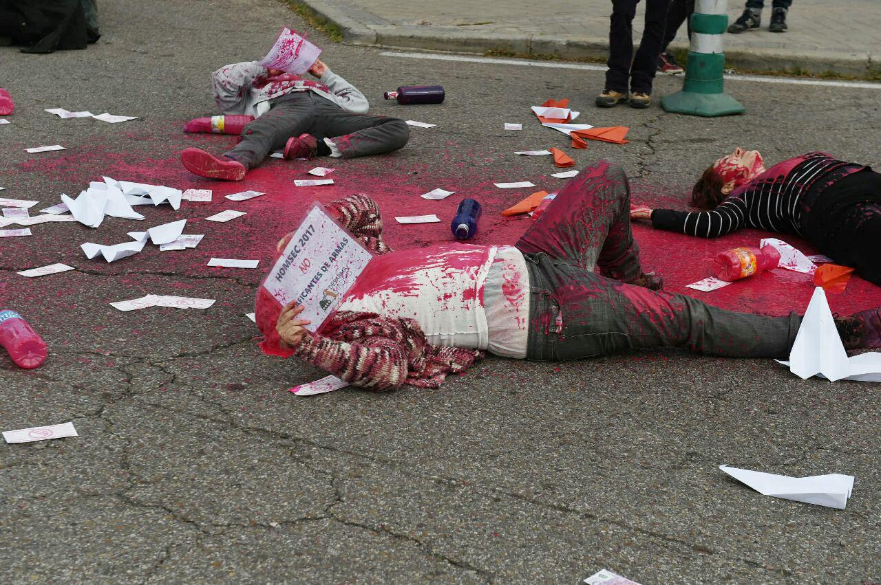 accion_antimilitarista_4_alvaro_minguito