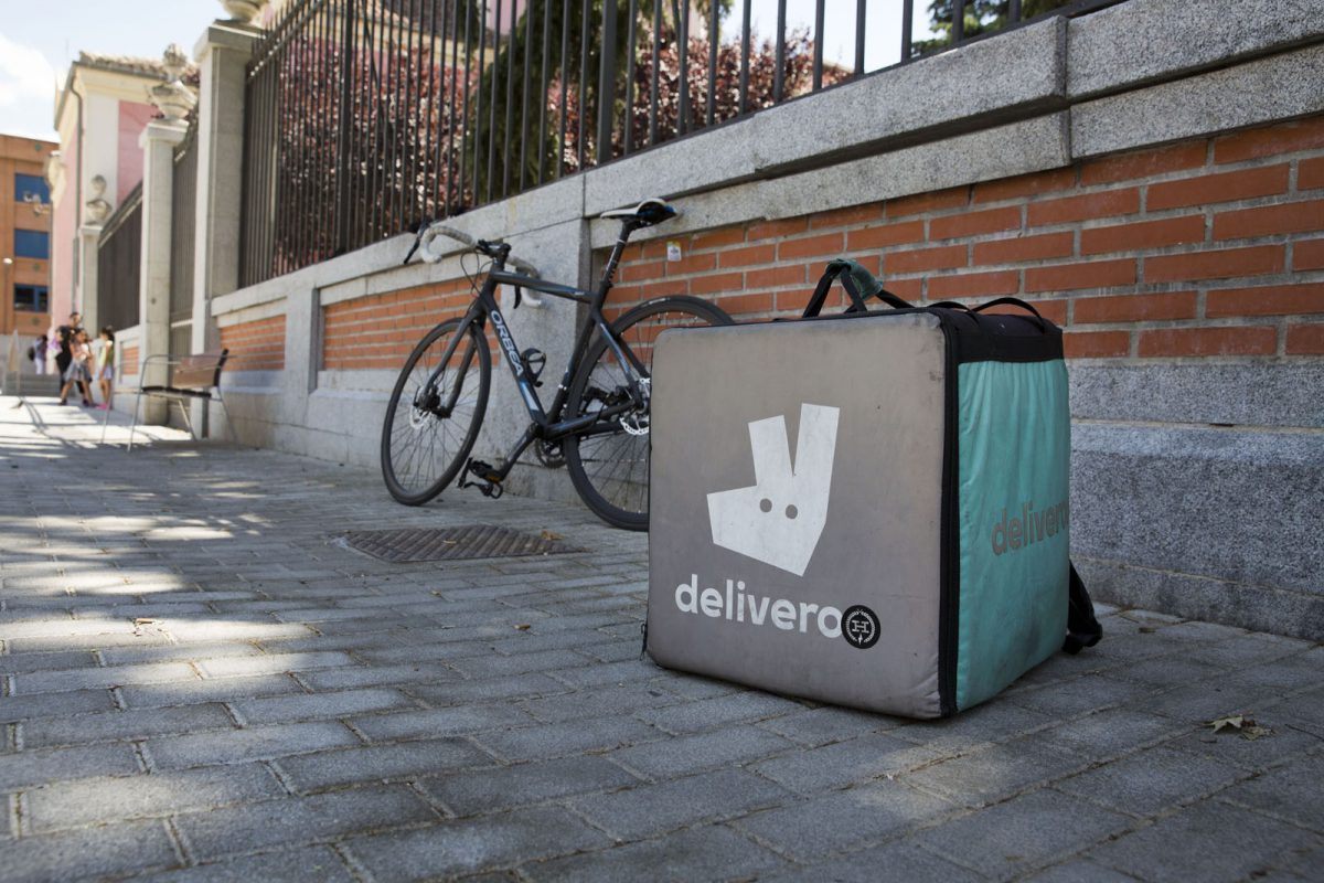 Huelga de Deliveroo en Madrid, España. Foto de David Fernández